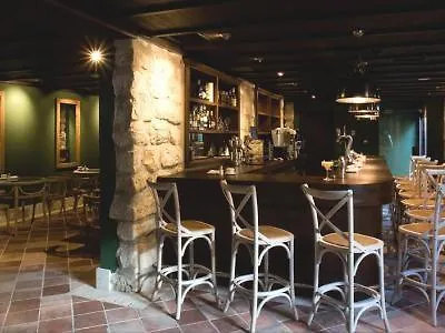 Palacio De 4*