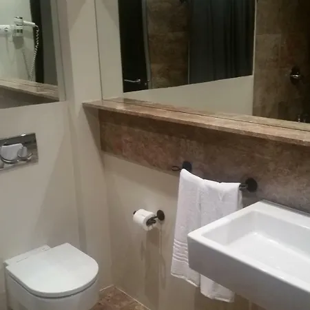 Palacio De Hotel Mengíbar