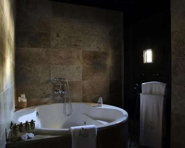 Palacio De 4* Mengibar
