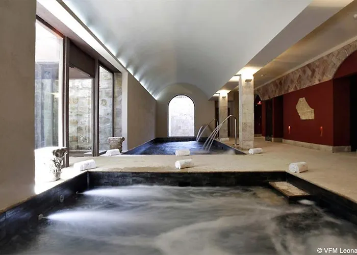 Ξενοδοχείο Palacio De 4*