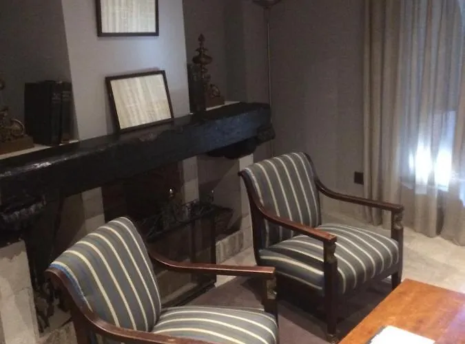 Palacio De 4*