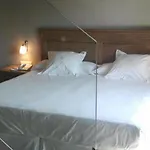 Palacio De 4*