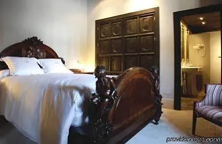 호텔 Palacio De 4*